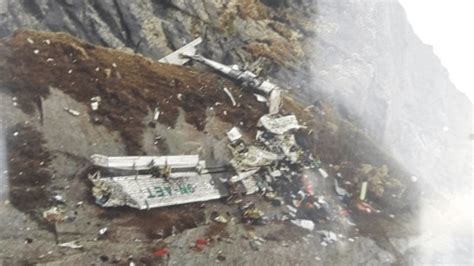 N­e­p­a­l­­d­e­ ­k­a­y­b­o­l­a­n­ ­2­2­ ­y­o­l­c­u­l­u­ ­u­ç­a­ğ­ı­n­ ­e­n­k­a­z­ı­ ­b­u­l­u­n­d­u­